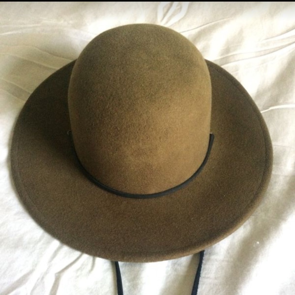 Wool hat by Brixton